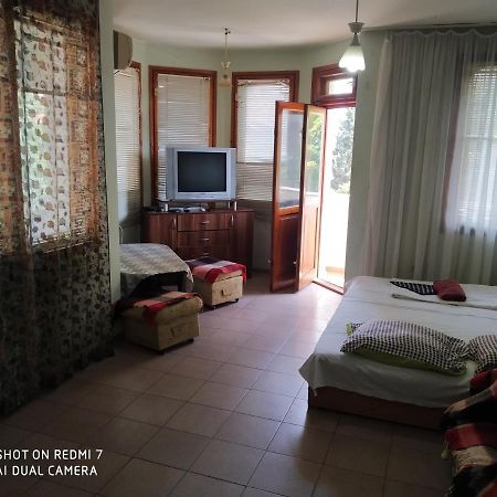 Apartment Center Varna ภายนอก รูปภาพ